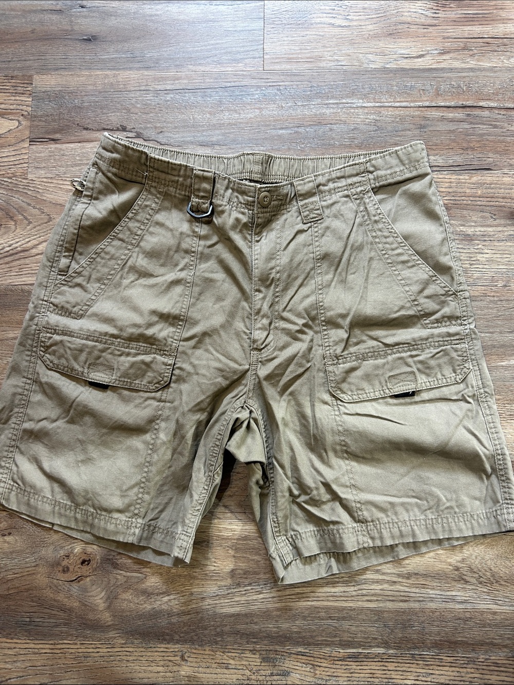 Wrangler Utility Cargo Shorts, Tan, size 36